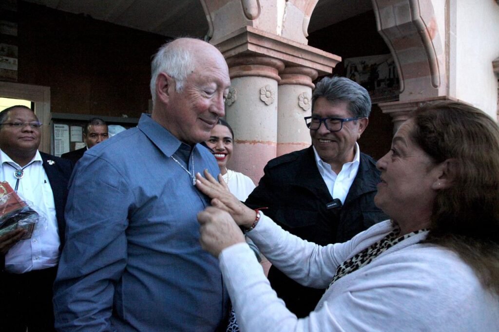 En Zacatecas, Monreal y Ken Salazar visitan al Santo Niño de Atocha