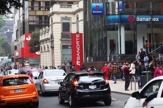 Sucursales bancarias no abrirán el 1 de mayo