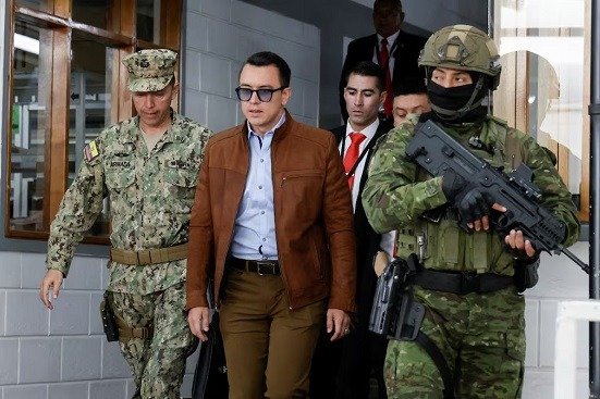 Ecuador refuerza seguridad presidencial ante amenazas de atentado