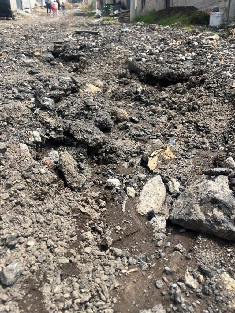 Intransitables las calles de la colonia Adolfo López Mateos de Chimalhuacán
