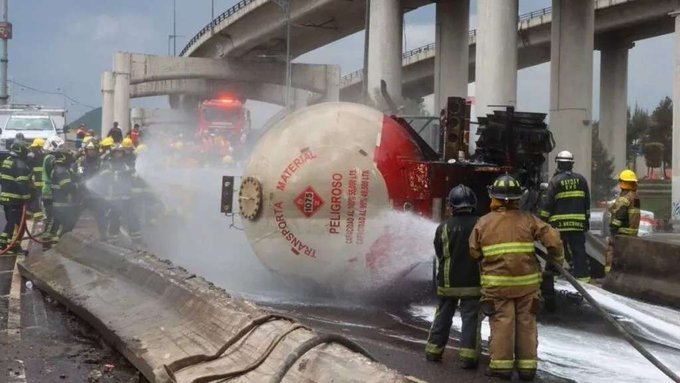 Suman 5 personas fallecidas y 90 lesionadas por explosión de pipa de gas en Iztapalapa