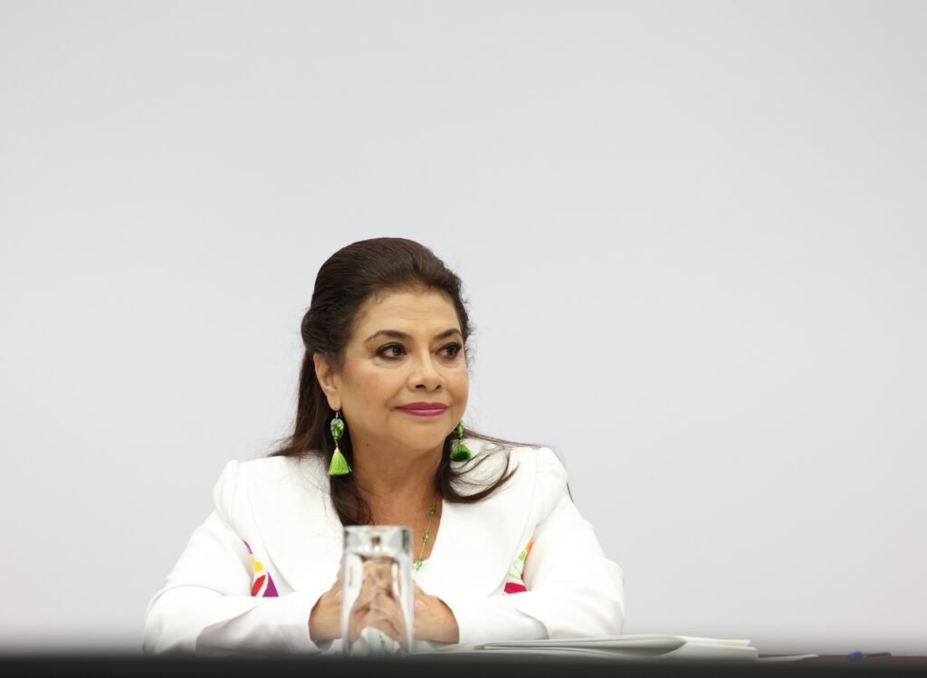 Instala Clara Brugada Órgano de Gobierno de la Agencia de Gestión Integral de Residuos