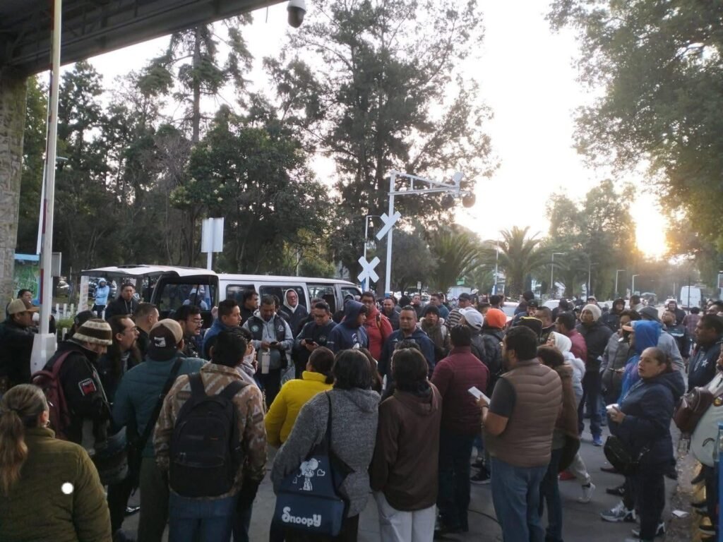 Trabajadores del comedor central de la Universidad Autónoma Chapingo realizan paro por falta de condiciones seguras