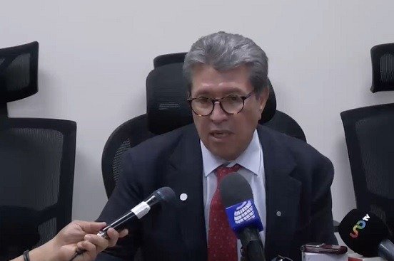 “Ley de Amparo debe revisarse a fondo": Monreal