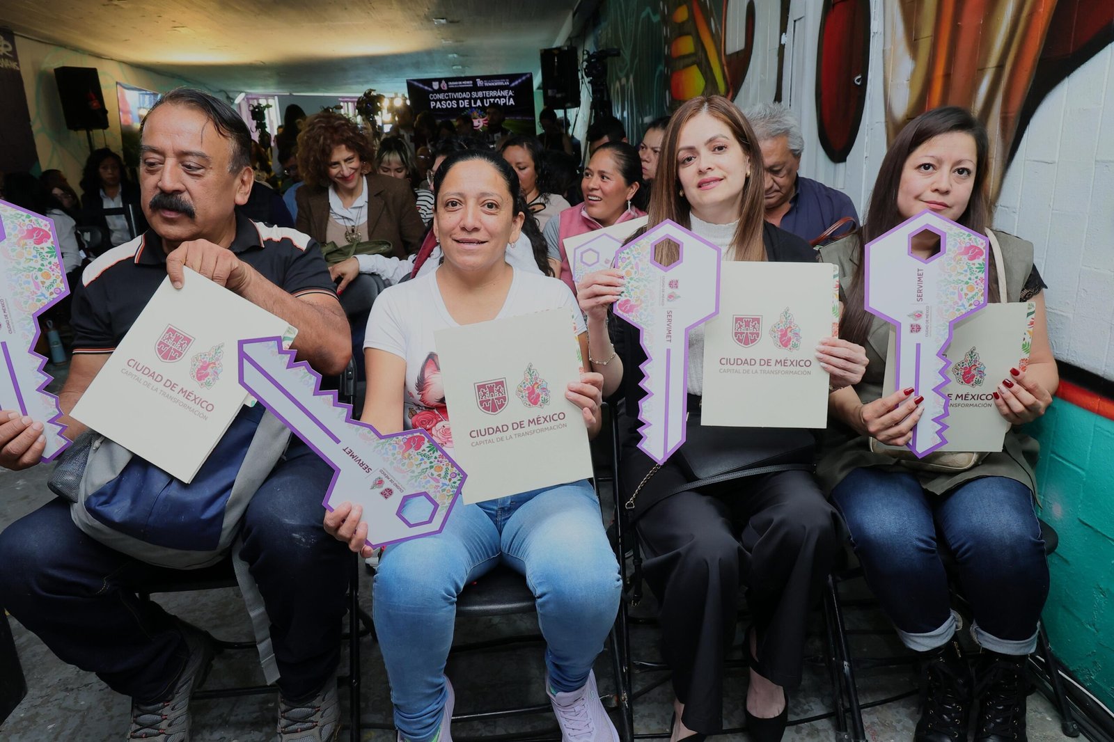 Con "pasos de la Utopía" se convertirán 34 bajopuentes en centros de cultura, salud y actividades 