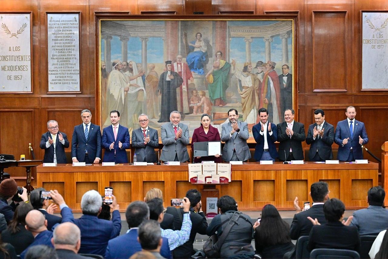 Presenta Gobierno del Estado de México Paquete Fiscal 2026 sin deuda y con inversión histórica