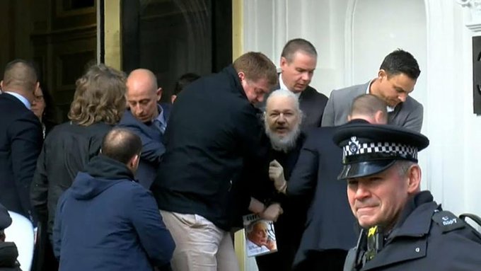 Assange no podrá ser extraditado a Estados Unidos