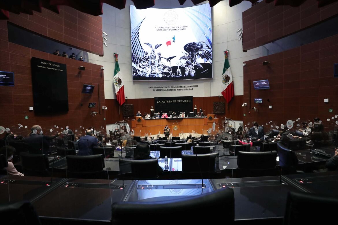 Morena no pondrá en riesgo autonomía de órganos electorales: Ricardo Monreal