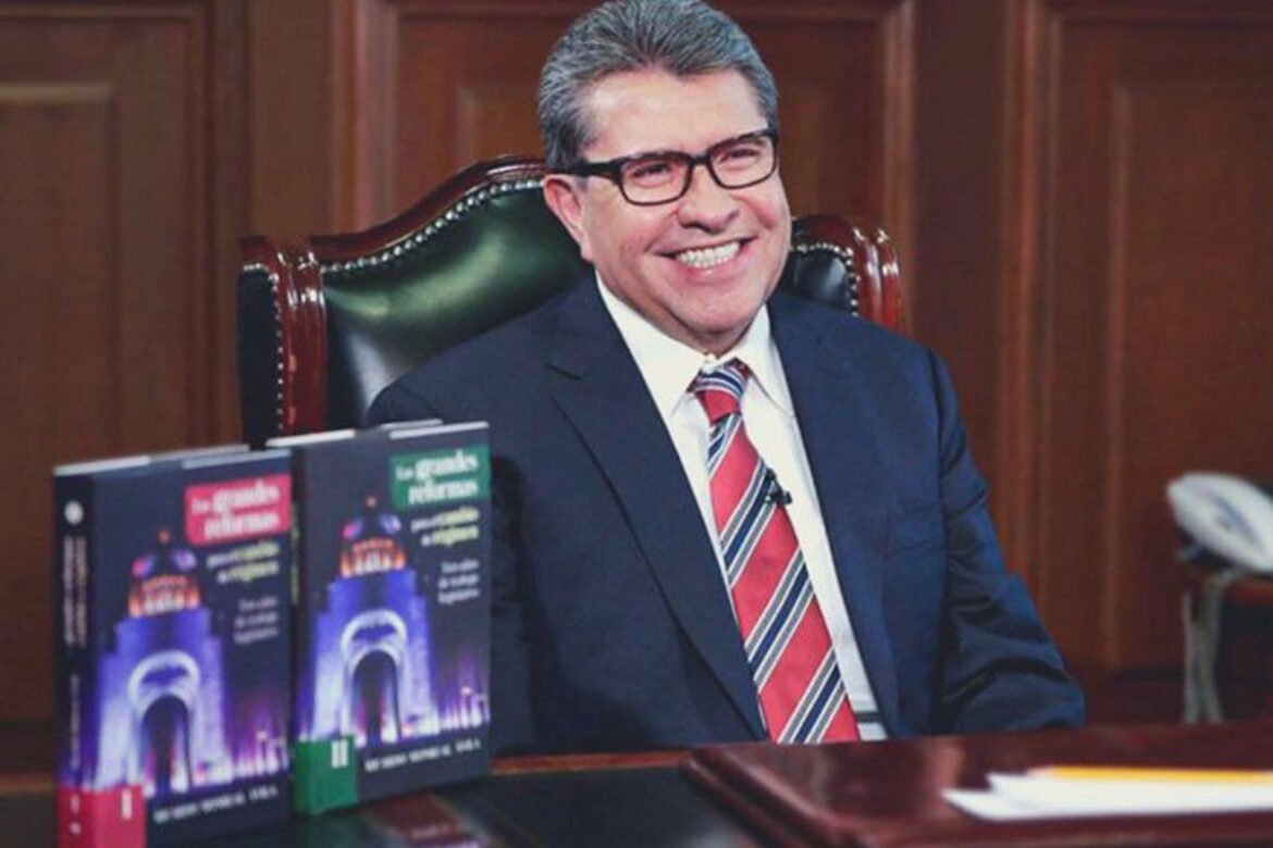 “Grandes reformas para el cambio de régimen”, nueva obra de Monreal