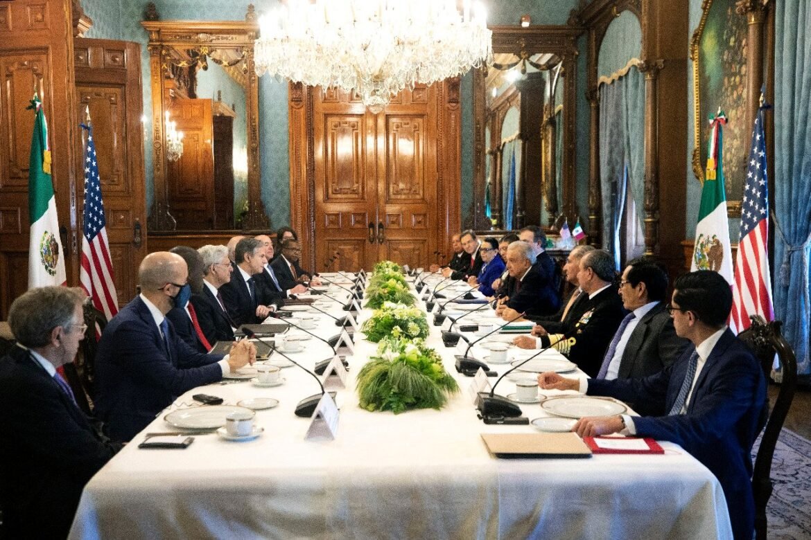 México y EU acuerdan plan de "Entendimiento Bicentenario" en varios temas