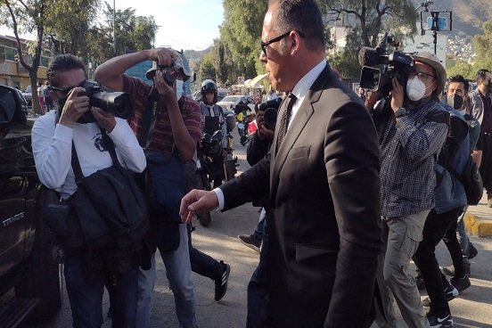 Defensa de Emilio Lozoya apelará medida de prisión preventiva