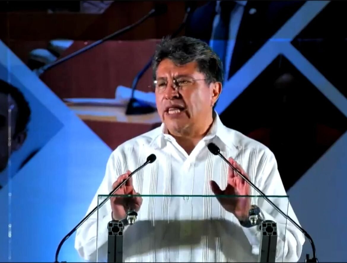 Reforma Financiera se presenta en próximo período de sesiones: Monreal