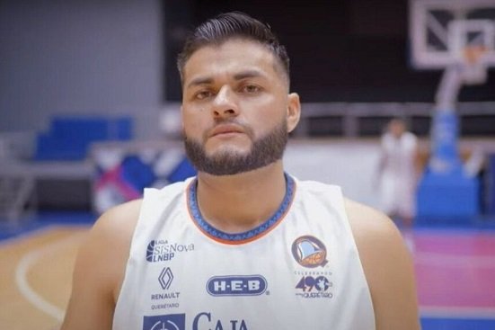 Basquetbolista Alexis Cervantes es reportado como desaparecido en Michoacán