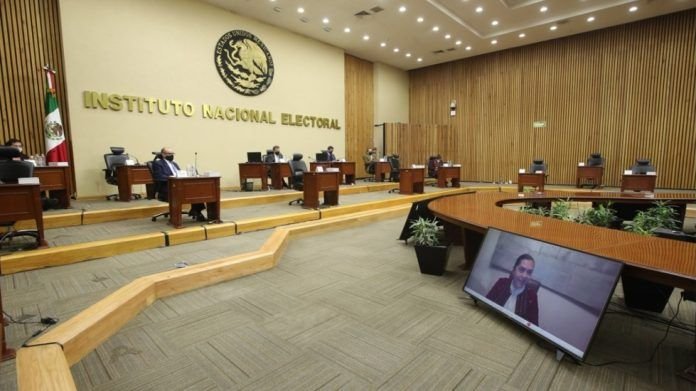 SCJN ordena al INE no posponer Revocación de Mandato