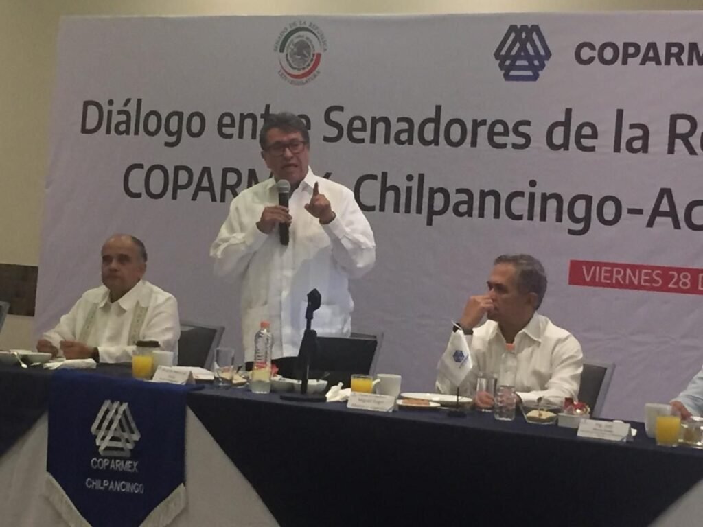 Conciliación, fundamental para estabilidad de cualquier país: Monreal