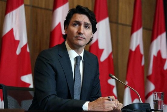 Justin Trudeau da positivo a covid-19; se pone en aislamiento