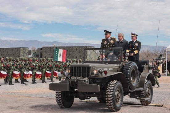 Apoyo de las Fuerzas Armadas es fundamental y estratégico: AMLO