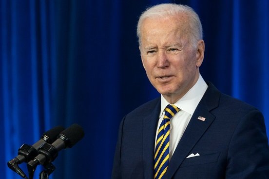 Ciudadanos de EU deben abandonar ahora Ucrania: Biden