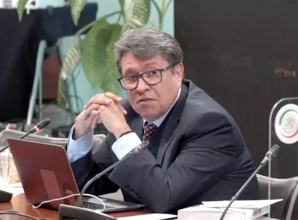 Vergüenza deben sentir fiscal de Veracruz por actuar bajo consigna: Monreal