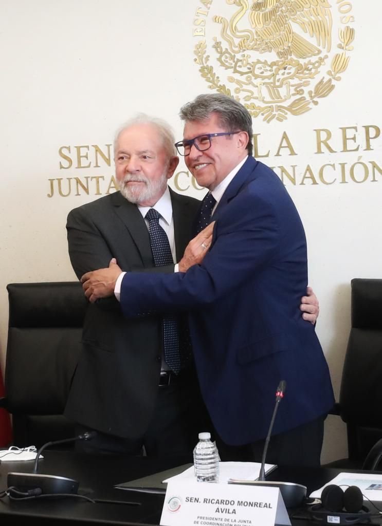 Lula se reúne con líderes parlamentarios del Senado de la República