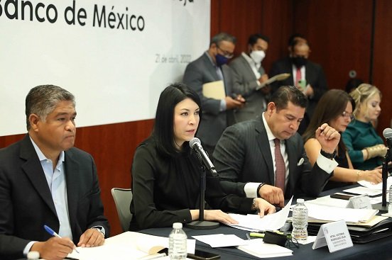 Proteger fortaleza del peso, compromiso de Banxico, afirma Rodríguez Ceja