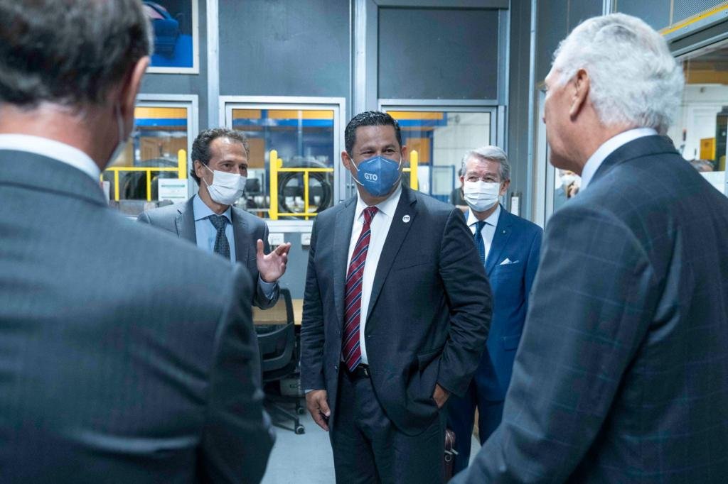 Invierte Pirelli 15 mdd más en Guanajuato