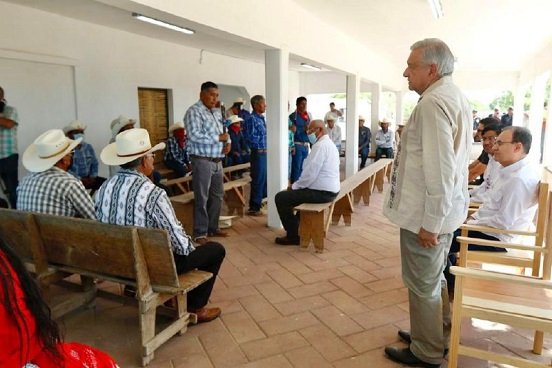 Ningún país debe pretender dominar el mundo: López Obrador