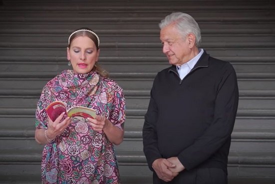AMLO felicita a las niñas y niños en su día; les dedican un cuento