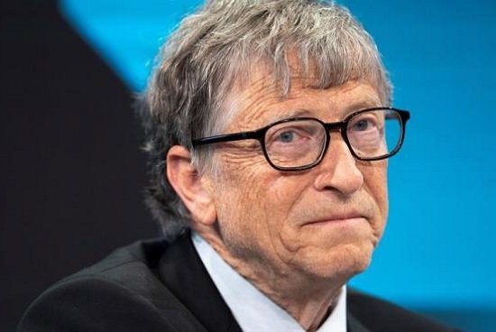 Bill Gates da positivo a covid-19; dice tener síntomas leves