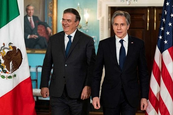 Blinken da positivo a covid-19 tras reunión con Marcelo Ebrard