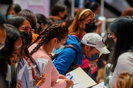 En los últimos doce meses se crearon 940 mil 859 empleos: IMSS