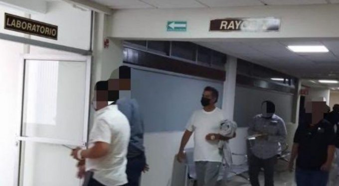 El Bronco continuará hospitalizado, revela Salud de Nuevo León