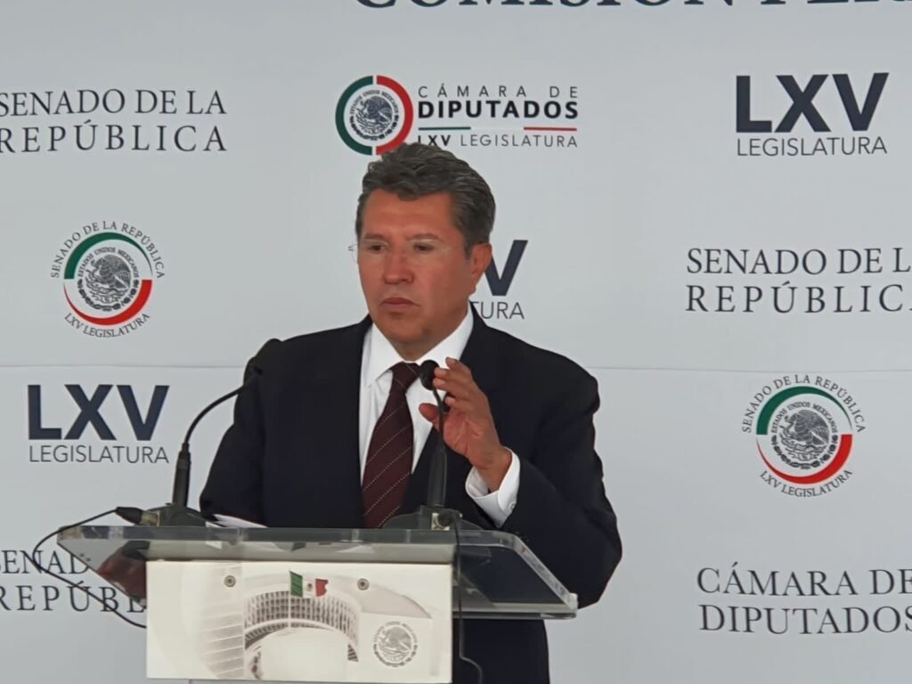 Diseña Ricardo Monreal su estrategia para la Presidencia