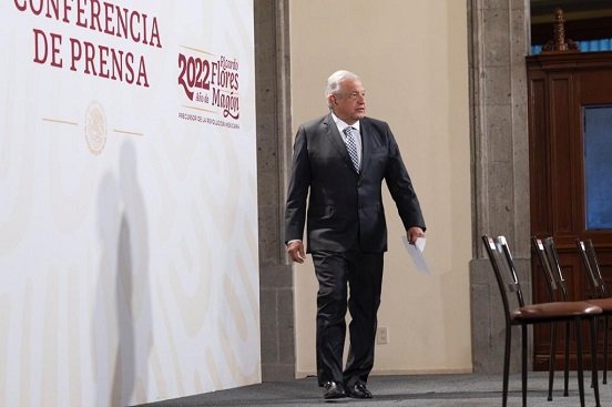 López Obrador confirma reunión con Biden; migración será tema central
