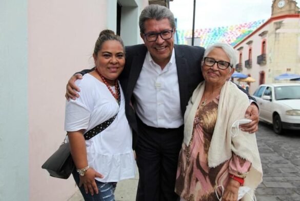 Justicia para mujeres asesinadas, pide Ricardo Monreal Justicia para mujeres asesinadas, pide Ricardo Monreal