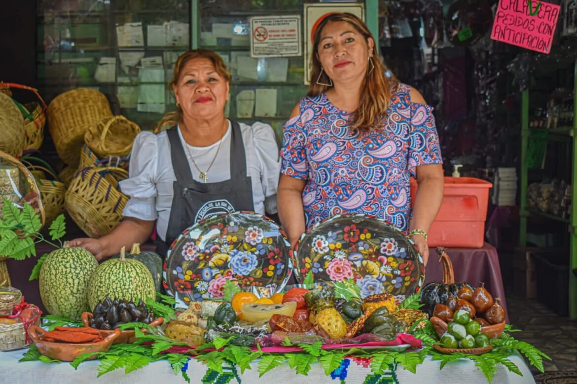 Arranca la Feria del Dulce Cristalizado en Xochimilco