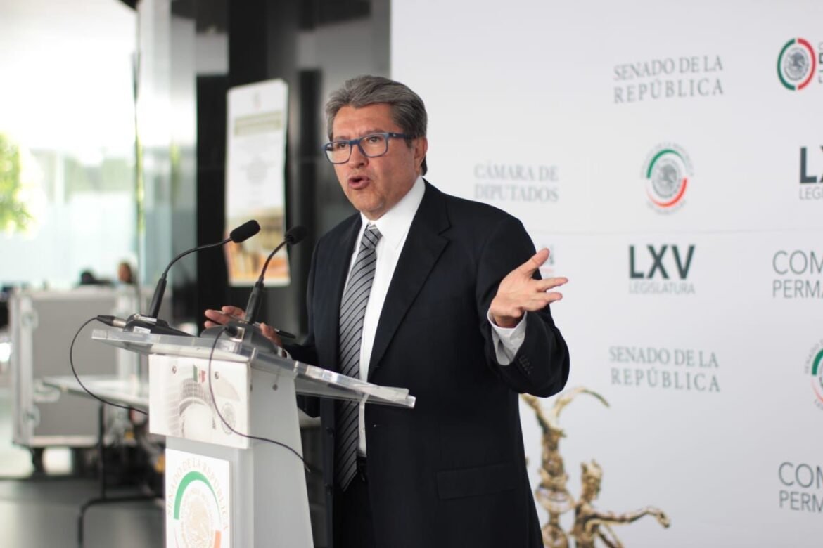 Ricardo Monreal pide ajustes a la progresividad fiscal