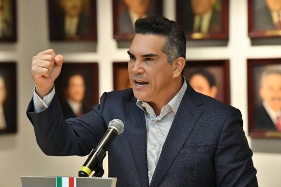 Alito acusa "show mediático", tras cateo en una de sus propiedades