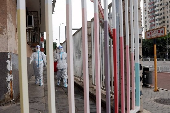 China impone restricciones vs Covid-19 por aumento de contagios