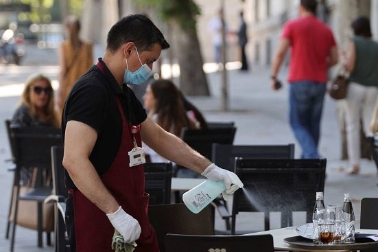 Registro de empleo formal crece en junio tras caída en mayo