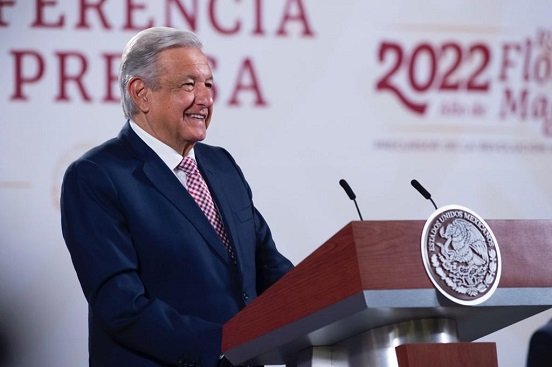 AMLO confiesa que pensó en renunciar a ser candidato presidencial