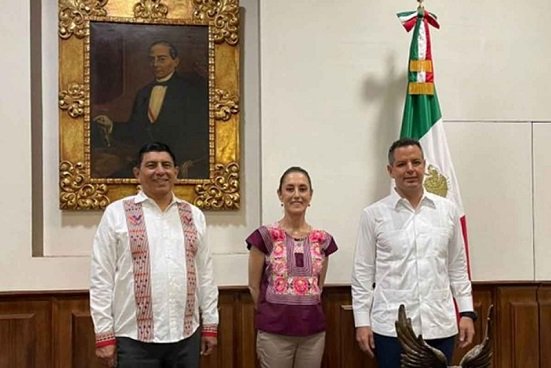 Sheinbaum realiza gira por Oaxaca