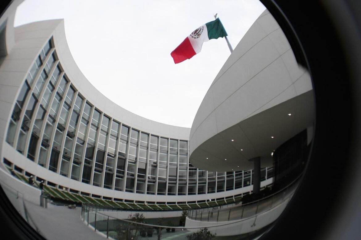 Este martes arrancan comparecencias en el Senado; el primero es Adán Augusto López