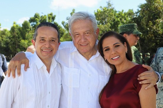 AMLO supervisa obras del Tren Maya en Quintana Roo
