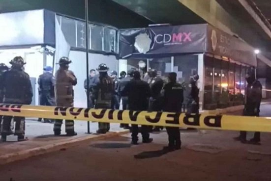 Detonan artefacto explosivo en estación de policía en CDMX