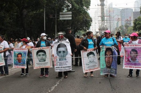 Se desmorona la verdad histórica del caso Ayotzinapa