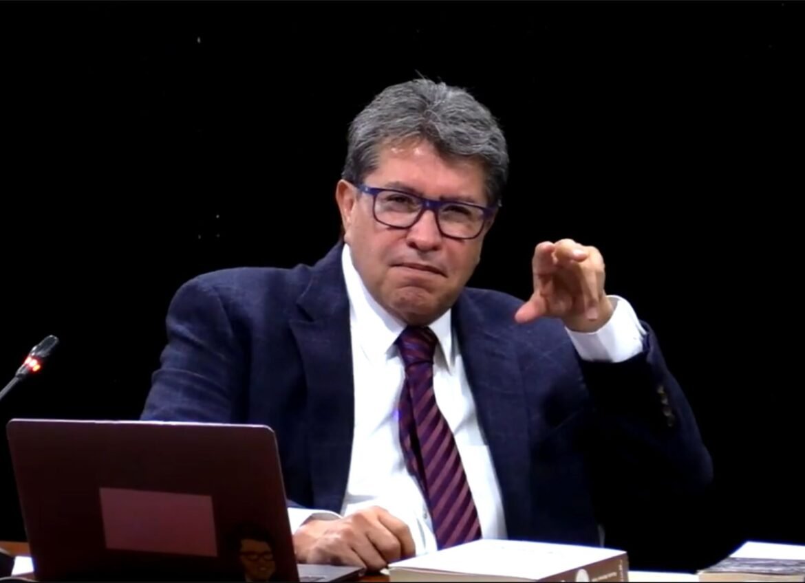 Monreal adelanta que Senado trabaja en nueva legislación en materia de ciberseguridad