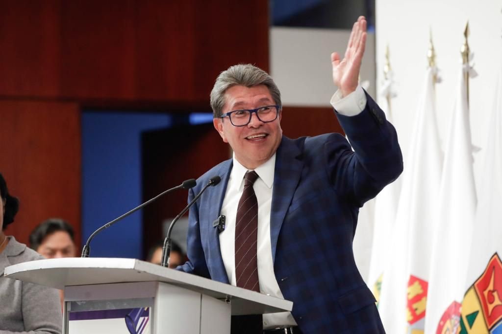 A defender su origen, ideales y principios llamó Monreal a Parlamento Juvenil 2022