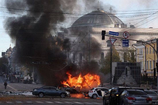 Al menos 10 muertos en Ucrania tras bombardeos masivos de Rusia