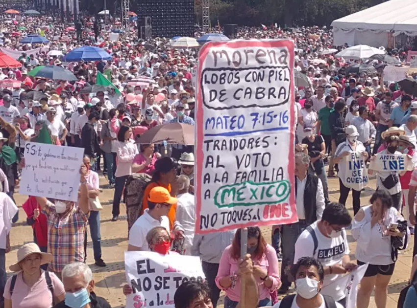 Yo Campesino / Le dolió al ganso - Opinión